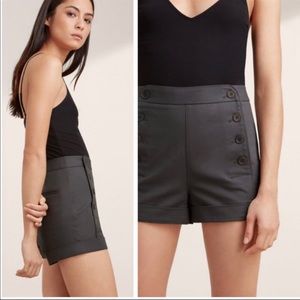 Aritzia  Talula Button high rose shorts. Size 8.
